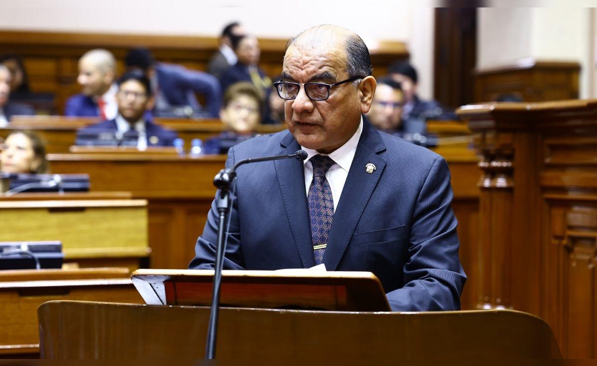 Sesión del Congreso de la República del Perú durante la interpelación al ministro del Interior