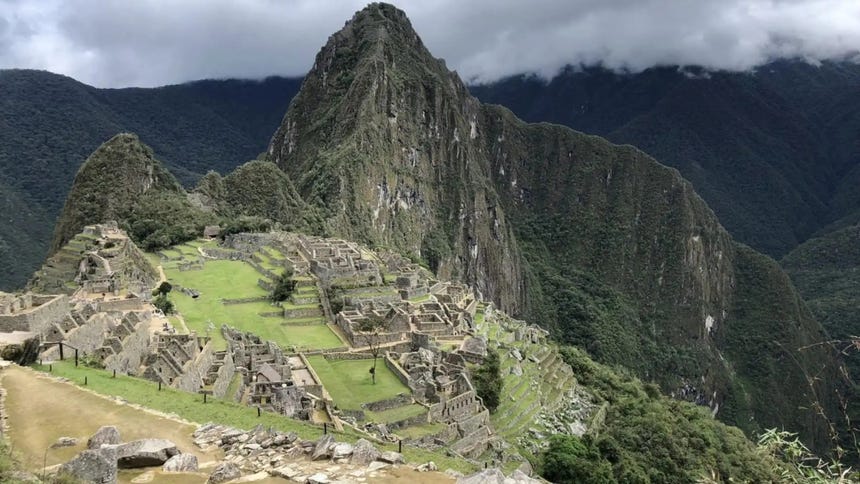 Vista de la ciudadela inca de Machu Picchu en Cusco