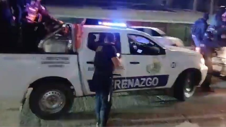 Bloqueo de transportistas con llantas en llamas en Ucayali